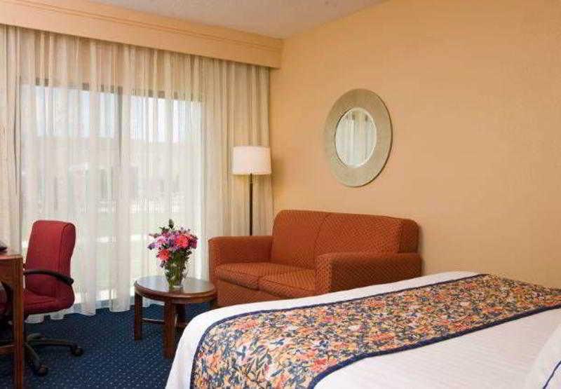 Courtyard By Marriott Minneapolis-St. Paul Airport Mendota Heights Zimmer foto