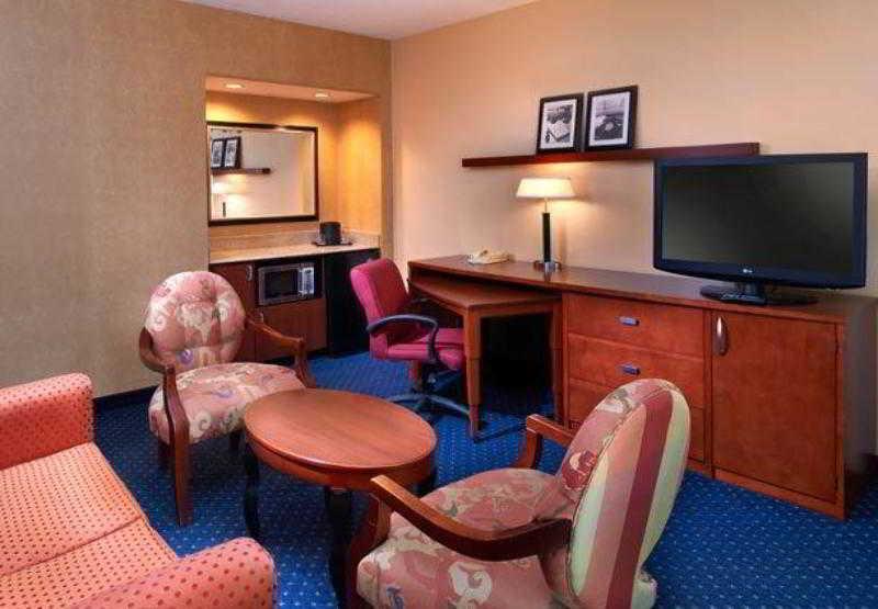 Courtyard By Marriott Minneapolis-St. Paul Airport Mendota Heights Zimmer foto